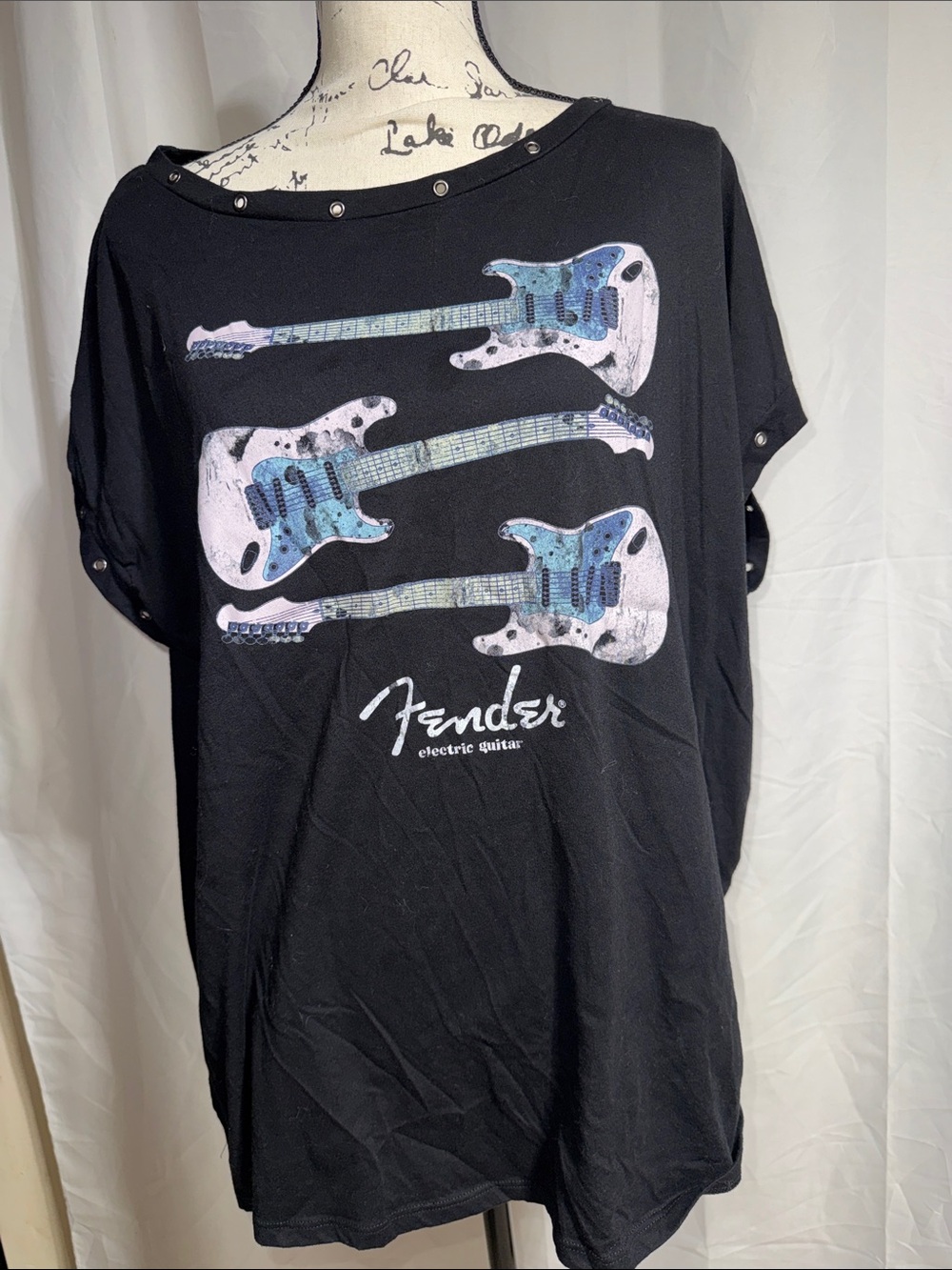 Torrid Fender Top